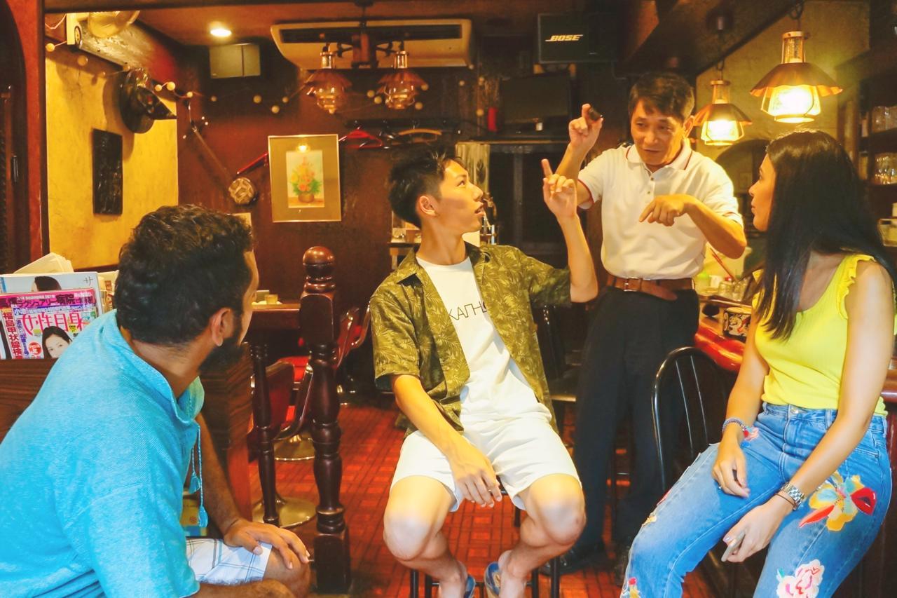 Sekai Hotel Mangetsu Osaka Bagian luar foto